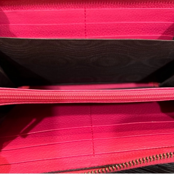 EUC GUCCI ZIPPER WALLET - Picture 5 of 8